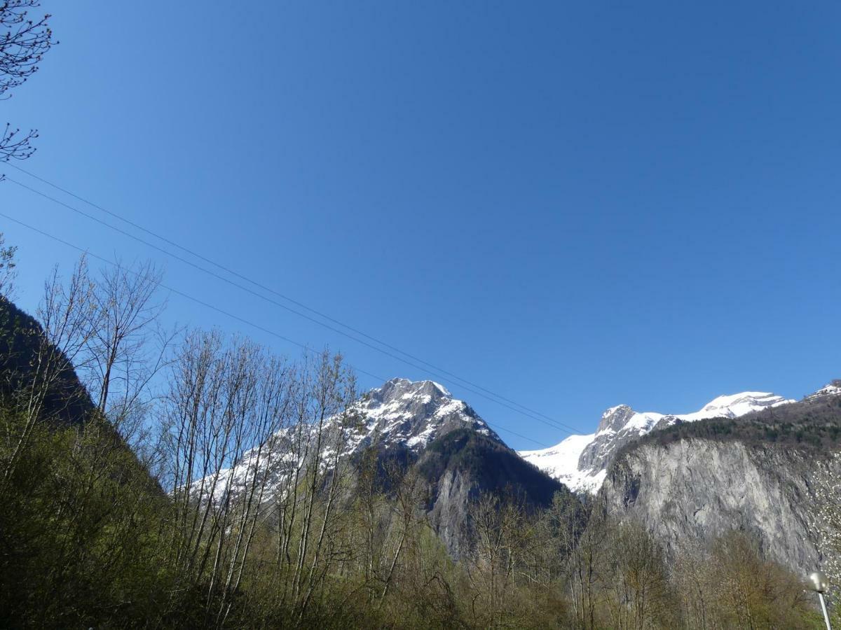 Appartamento Les Lys Orangés Le Bourg-dʼOisans Esterno foto